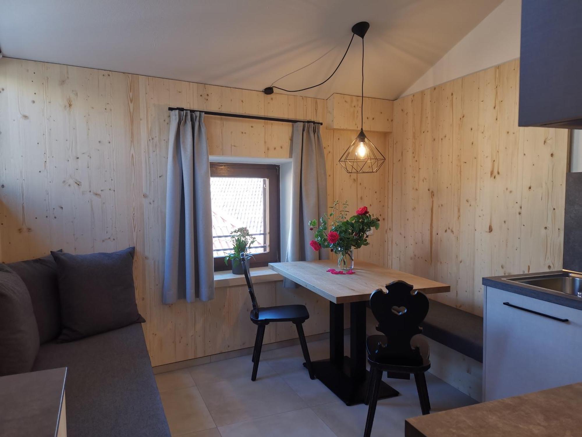 Ansitz Grustdorf Apartment Апиано сула Страда дел Вино Екстериор снимка